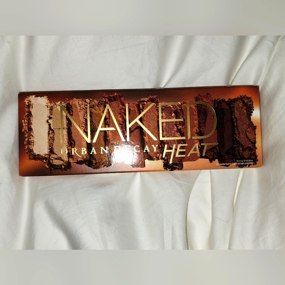 Urban Decay Heat pallette. New in the box